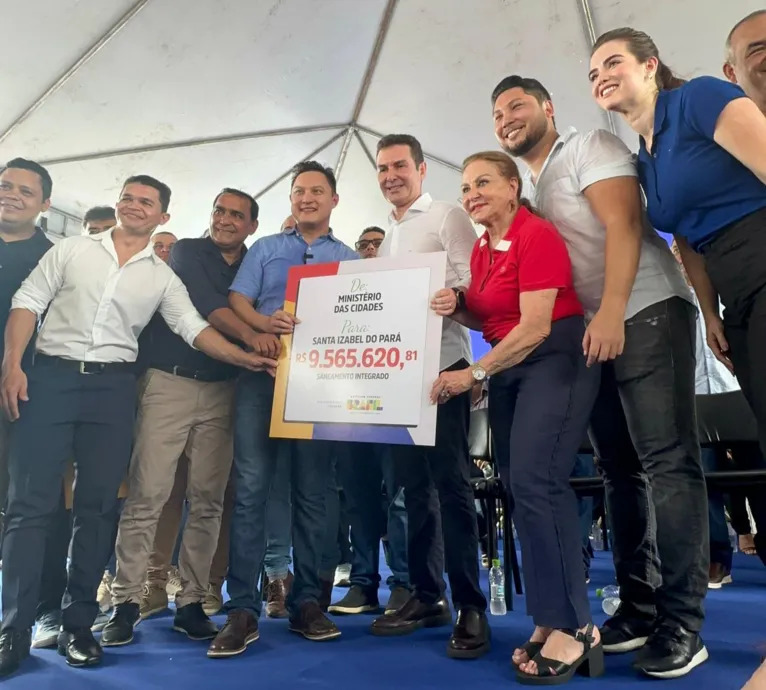 Ministro das Cidades Jader Filho faz repasse para Santa Izabel do Pará
