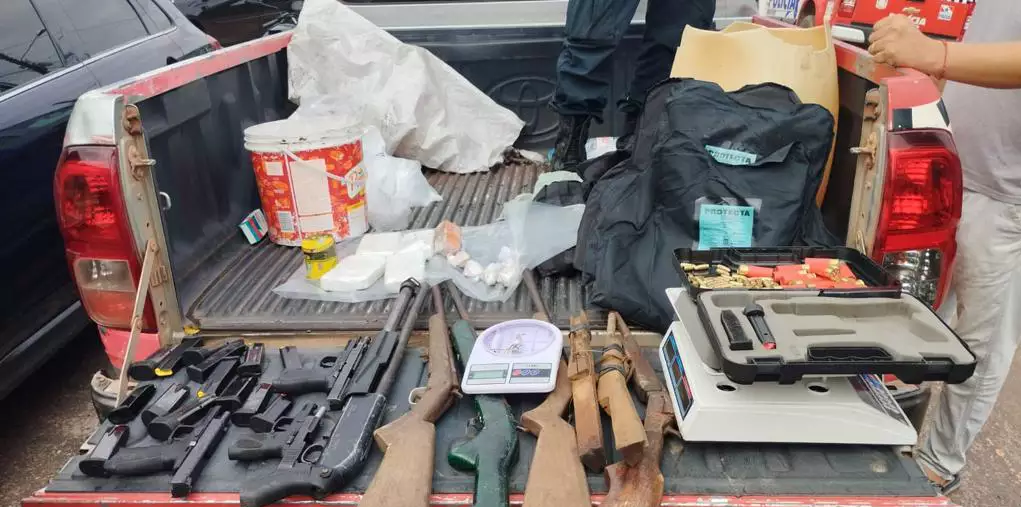 Polícia apreende drogas, armas e munição em Santa Izabel do Pará