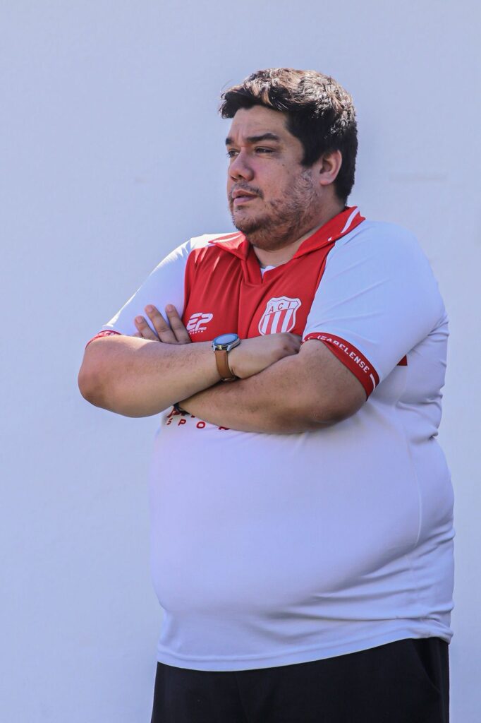 Yuri Pacheco transforma bastidores em resultados
